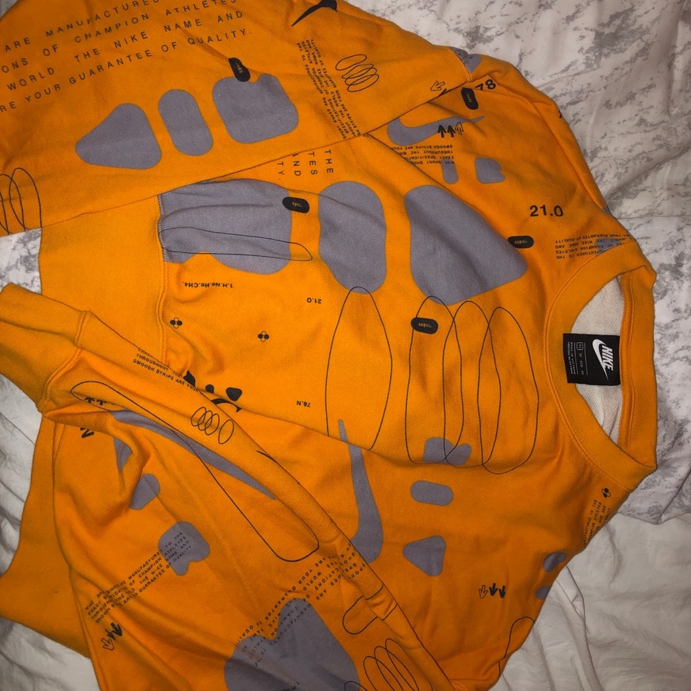 Nike Cropped Crewneck - Size XS